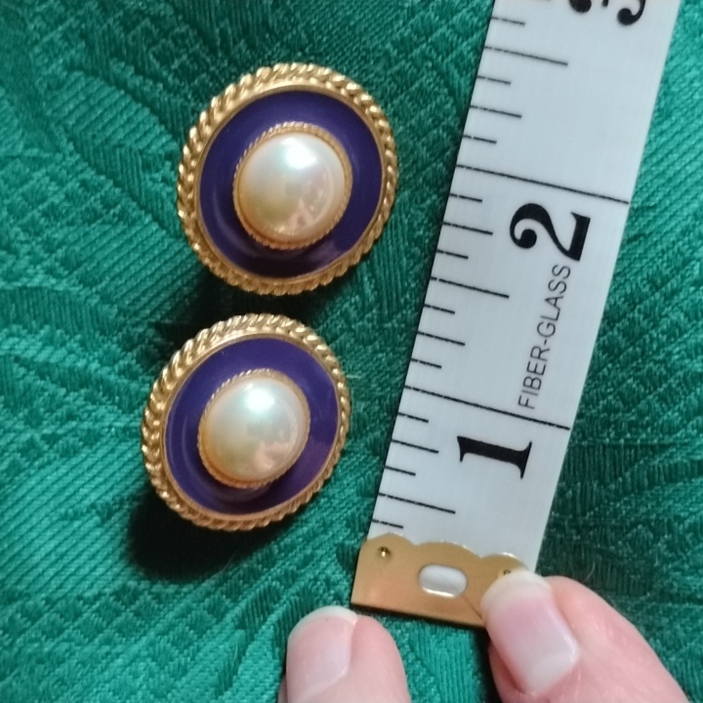 Vintage LIA Lianna Gold and Blue Faux Pearl Stud Earrings - Picture 5 of 5